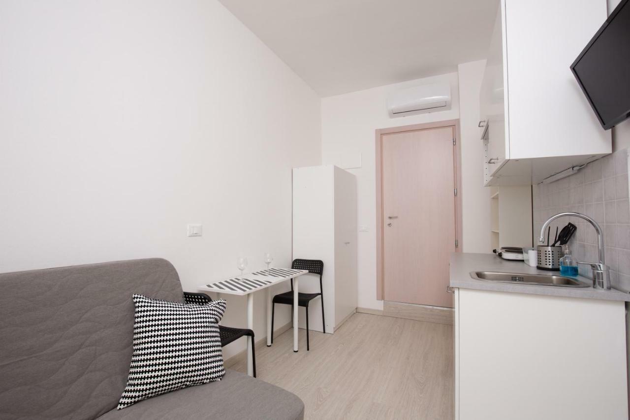 Rimini Youth Apartment 外观 照片